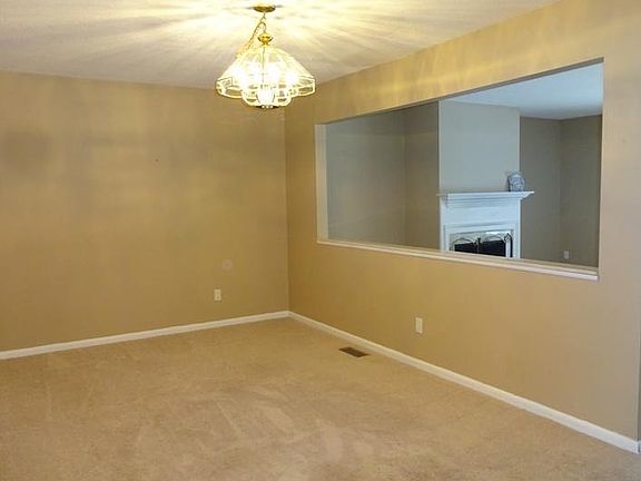 5th image of 2443 E Collier Ave SE #14