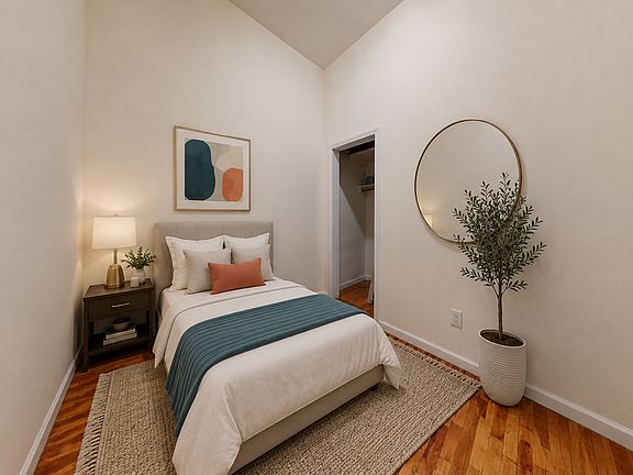 2nd image of 711 2nd Ave #1E