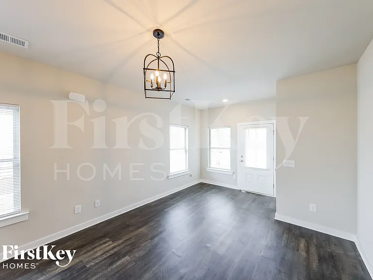 21 County Road 1701 — Photo 3