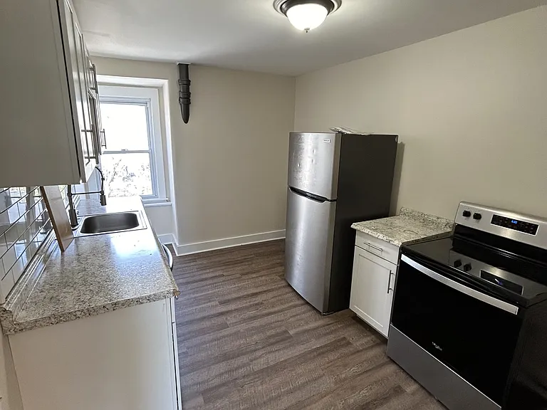 213 Providence Pike #3A — Photo 1