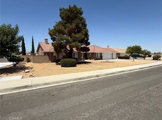13240 Mugu Ct, Apple Valley, CA 92308