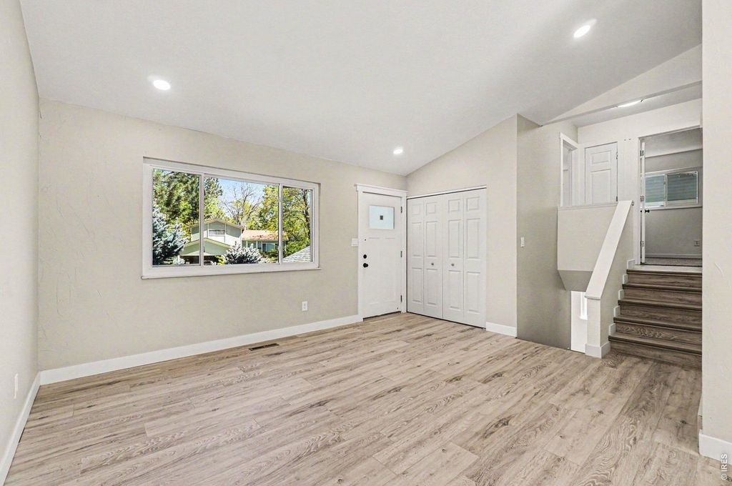 1530 Gloria Ct