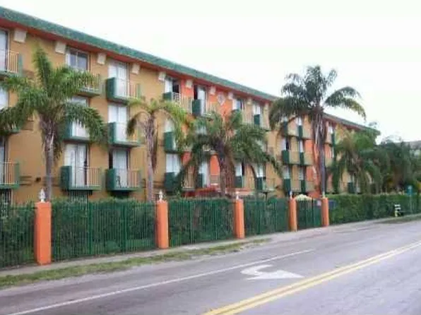 16450 NW 2nd Ave APT 106, Miami, FL 33169