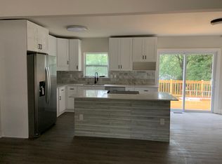 211 James St, Winder, GA 30680