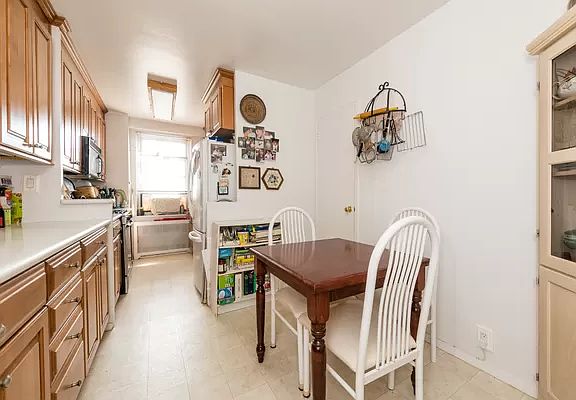 5th image of 70-25 Yellowstone Blvd APT 8M
