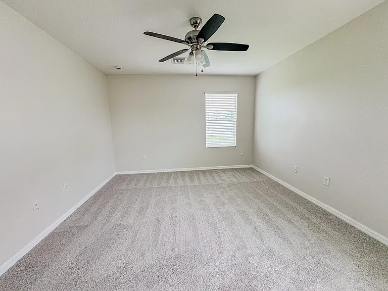 405 Gris Sky Ln — Photo 10