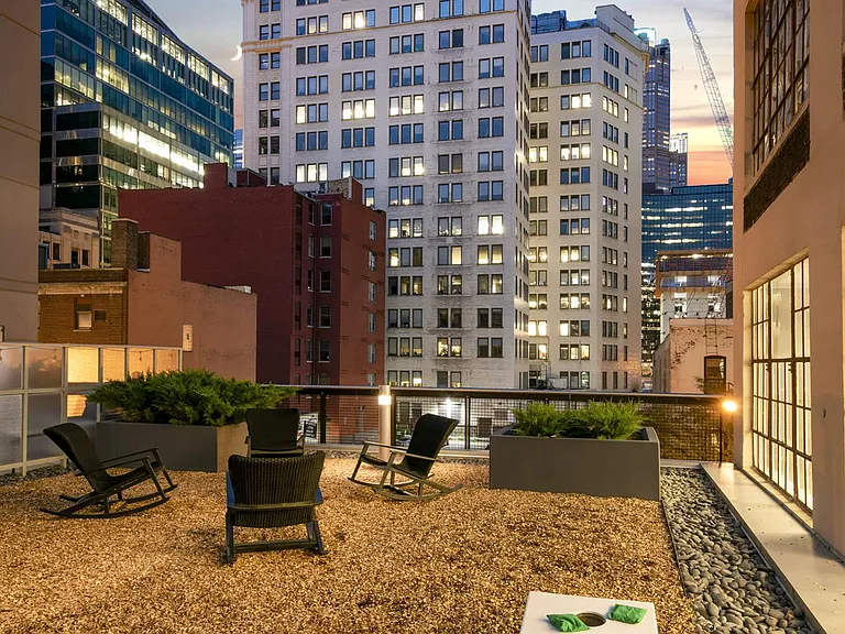 JeffJack Apartments — Photo 30