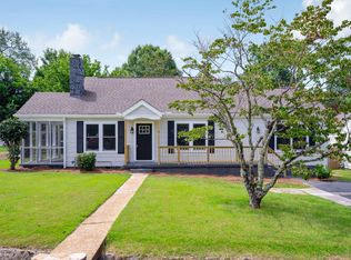 14 Orlando Dr, Chattanooga, TN 37415