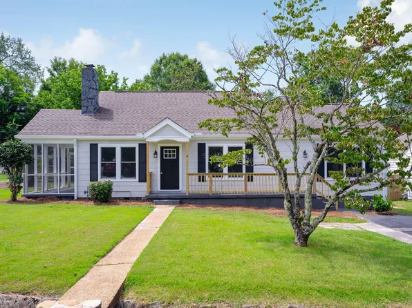 14 Orlando Dr, Chattanooga, TN 37415