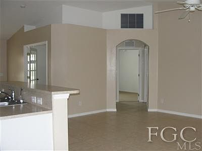 4th image of 2205 NW 1st Pl