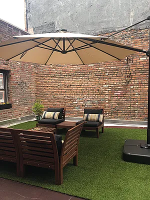 Rented by Compass | media 22