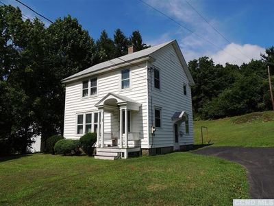 59 Austerlitz St, Chatham, NY, 12037