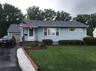 20 Cotty Dr, East Syracuse, NY 13057