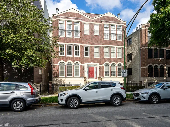 3042 N Oakley Ave #2S, Chicago, IL 60618