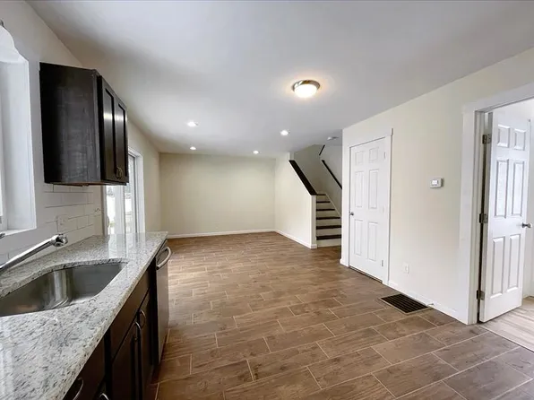 132 Gold St #2, New Britain, CT 06053