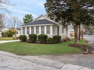 90 Martin Ave, Barrington, RI 02806