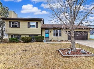 747 East Quail RUN, Oak Creek, WI 53154