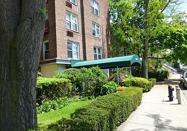 1st image of 13921 86th Ave APT 1A