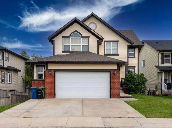 98 W Canals Cir SW, Airdrie, AB T4B 2Z7