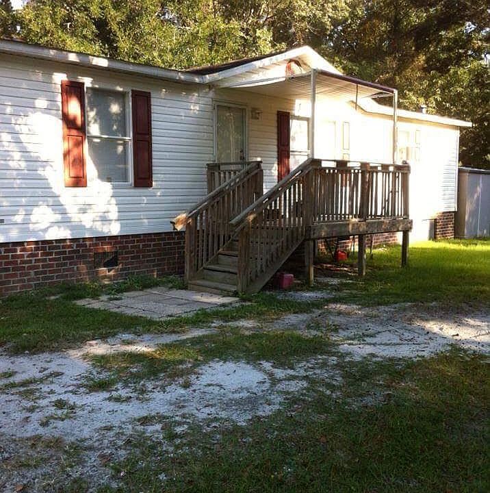 2nd image of 712 Magnolia Dr