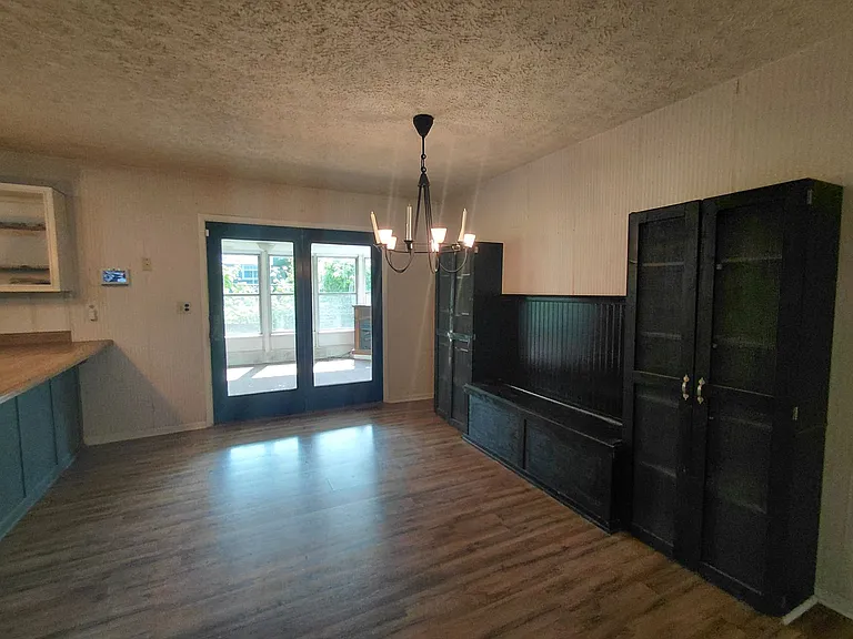 14490 Hilltop Rd — Photo 7