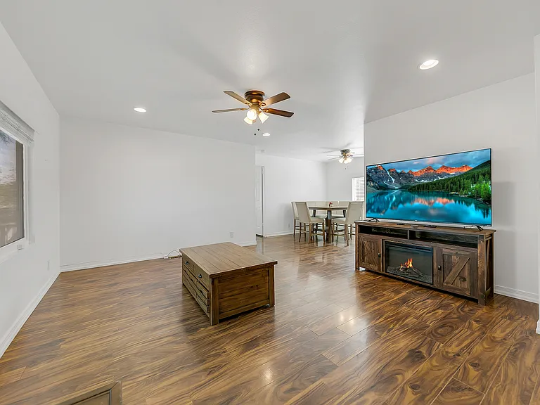 34450 Loi Ln — Photo 8
