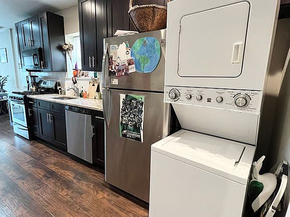 4th image of 1619 Mount Vernon St #622/3