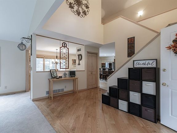 4th image of 51395 Crooked Oak Dr