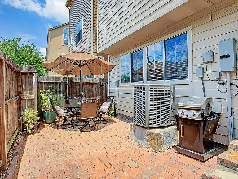 5806 Kansas St #B — Photo 23