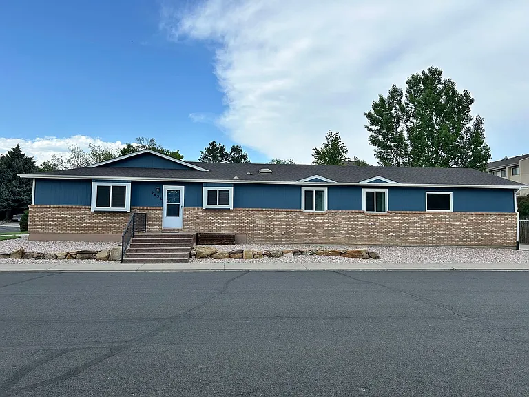 2436 Scott Ct — Photo 30