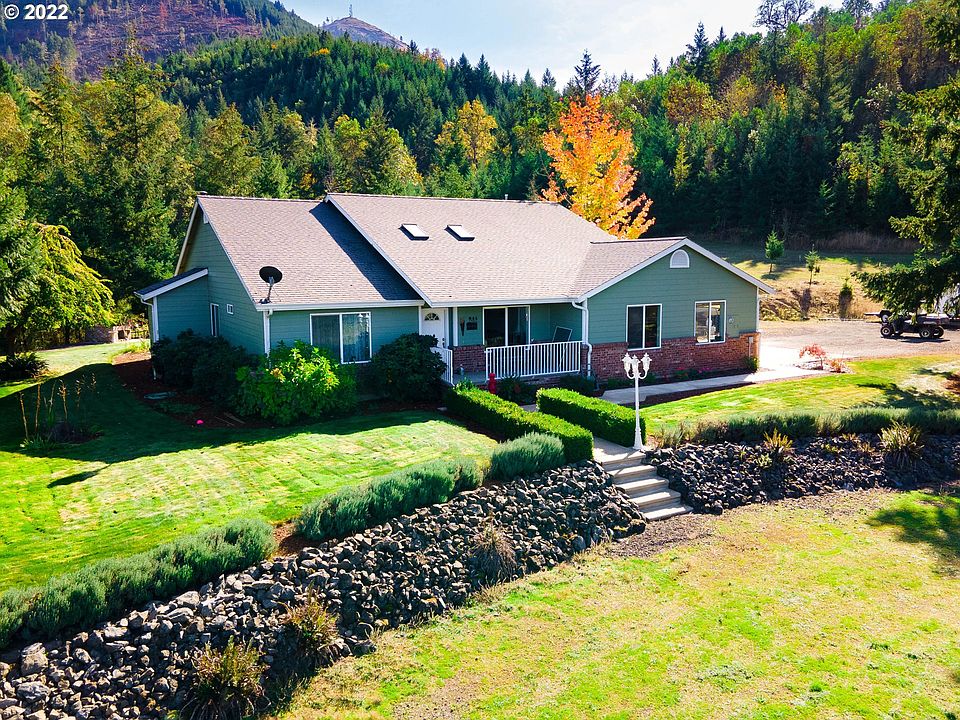 8701 Roberts Creek Rd, Roseburg, OR 97470 MLS 22091728 Zillow
