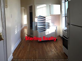 2370 29th St APT 17, Astoria, NY 11105