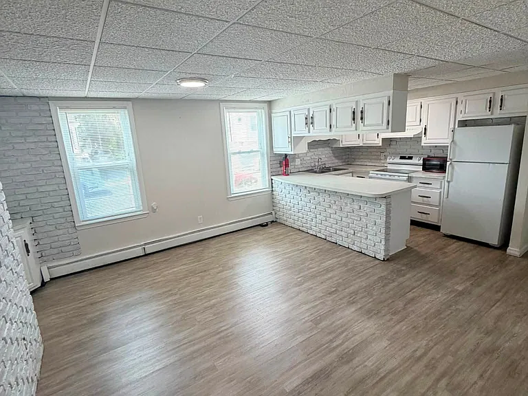 61 Cohasset St #1 — Photo 8