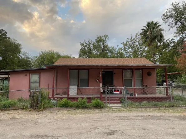 310 Esquivel St, Del Rio, TX 78840