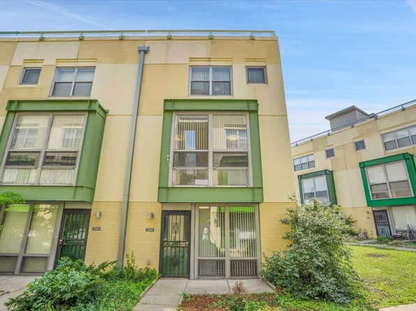 2241 S Archer Ave APT 4, Chicago, IL 60616