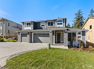 6308 Hawthorne Ter NE, Tacoma, WA