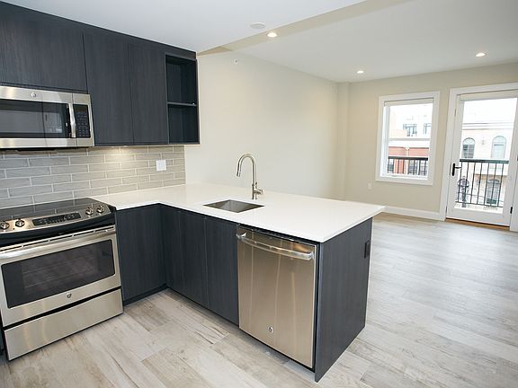 2nd image of 31-77 37th St #D2