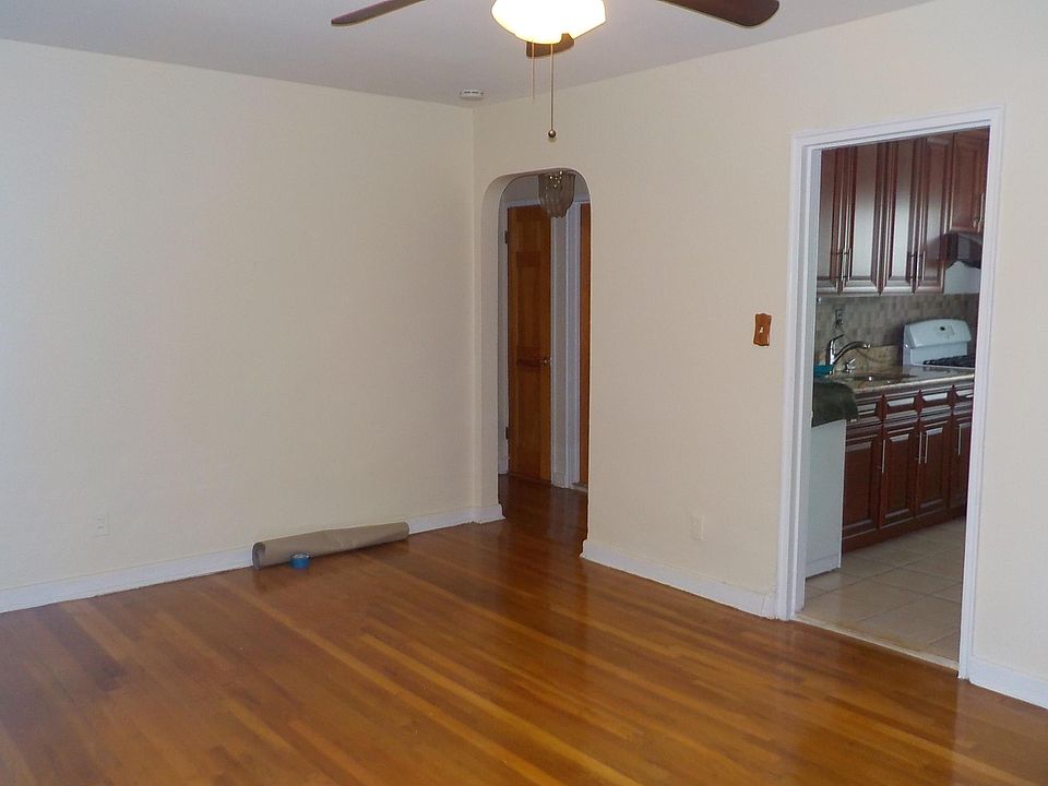 1st image of 7364 260th St Floor 1