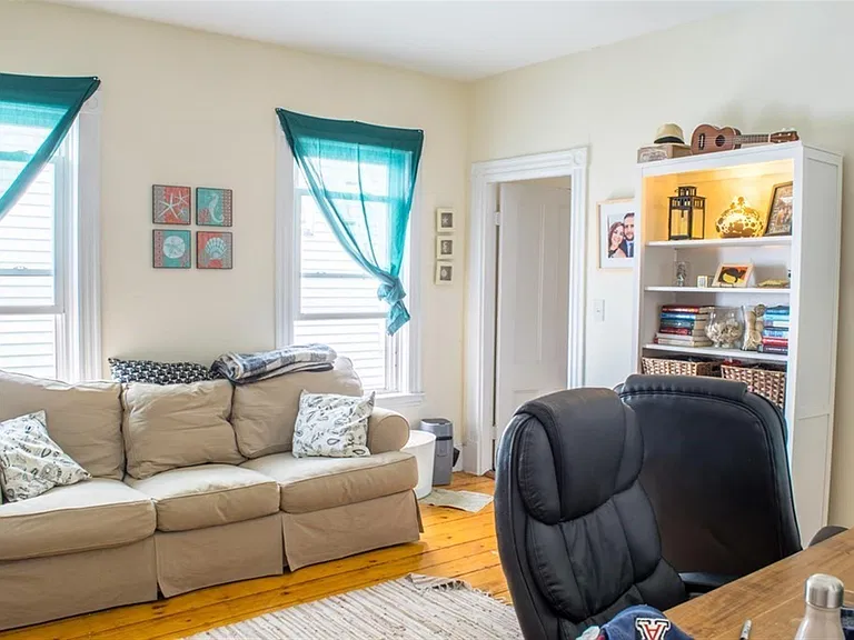 14 Stickney Ave — Photo 9