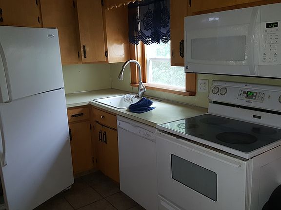 All appliances included 