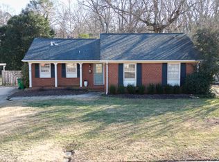 1726 Edgewater Dr, Charlotte, NC 28210