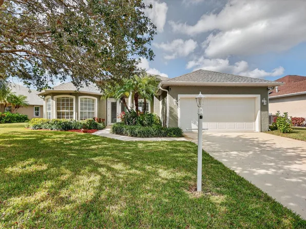 5250 E 1st Square, Vero Beach, FL 32968