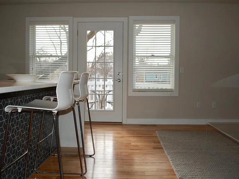 1213 Vilas Ave — Photo 13