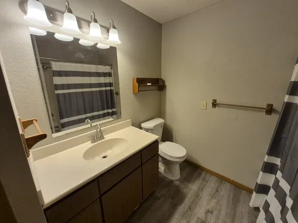 115 3rd St #12, Frost, MN 56033