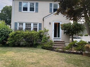 211 Farragut Rd, Plainfield, NJ 07062