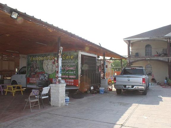 5th image of 1602 S Jimenez St