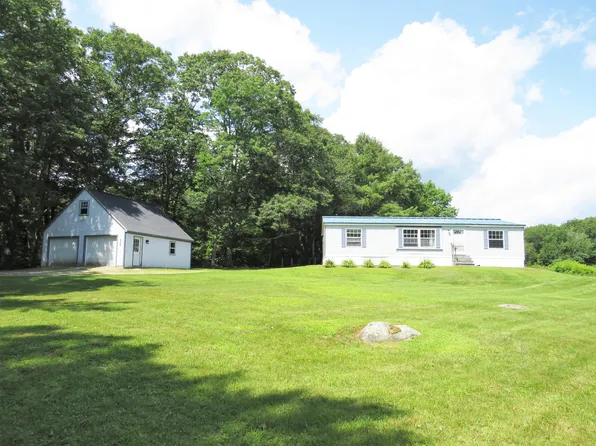 33 Nobleboro Road, Bremen, ME 04551