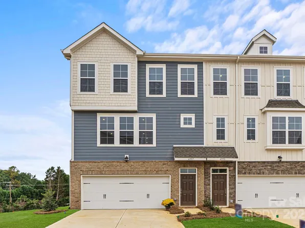 4387 Reed Creek Dr, Sherrills Ford, NC 28673