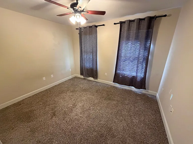 217 Buck Dr NE — Photo 11