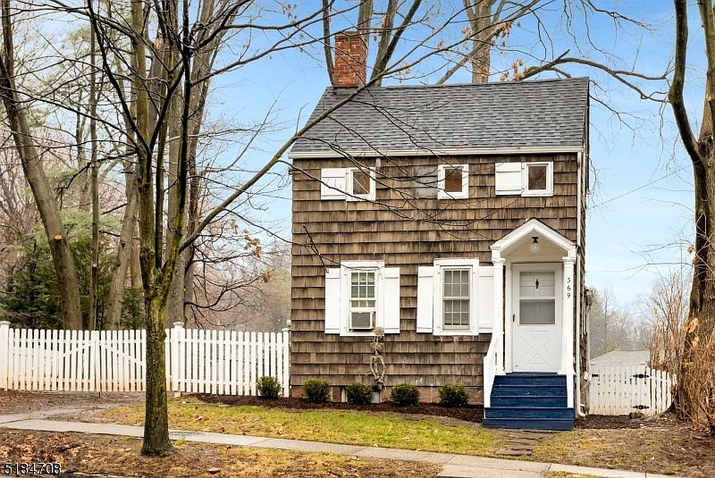 1st image of 369 Claremont Ave
